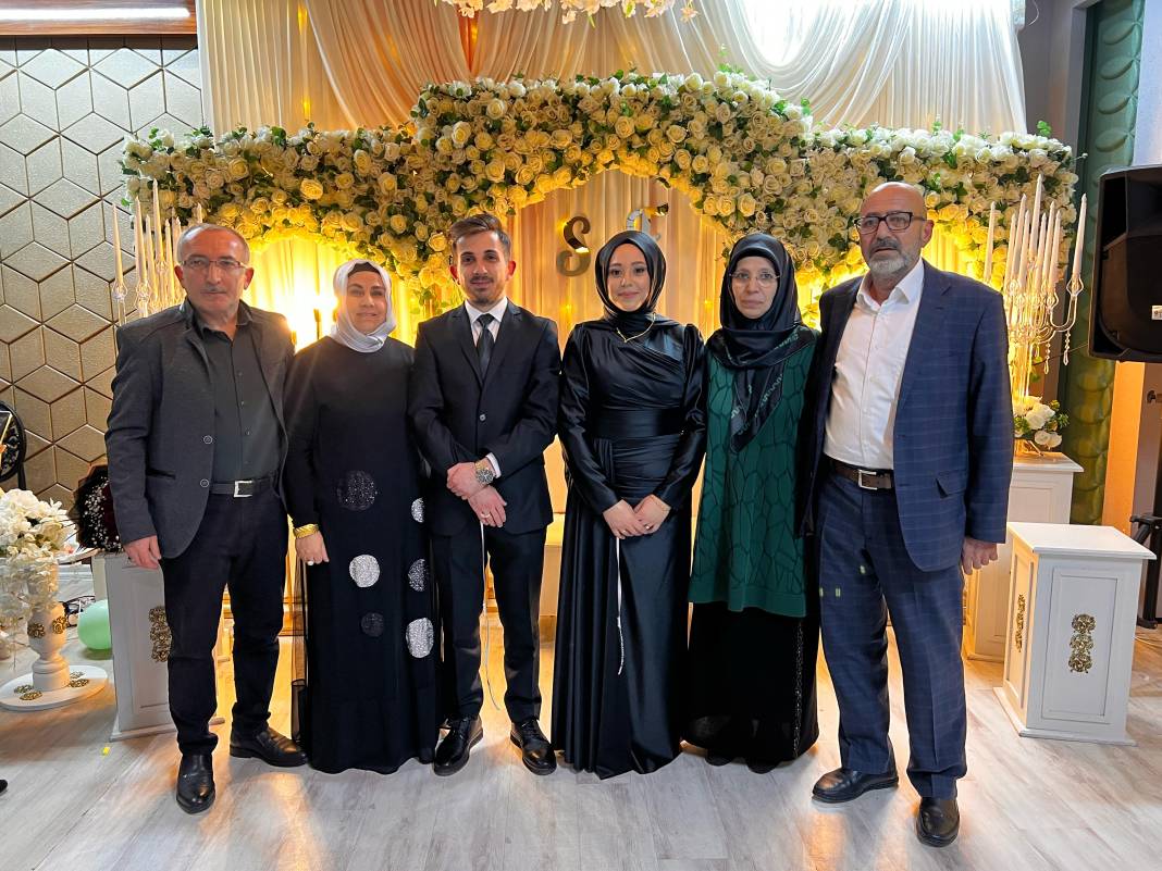 Reyhan ile Furkan nişanlandı 1